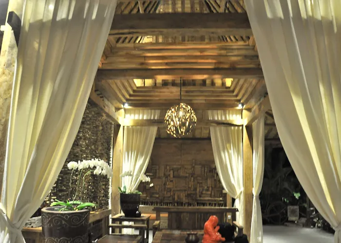 Villa Virgin *