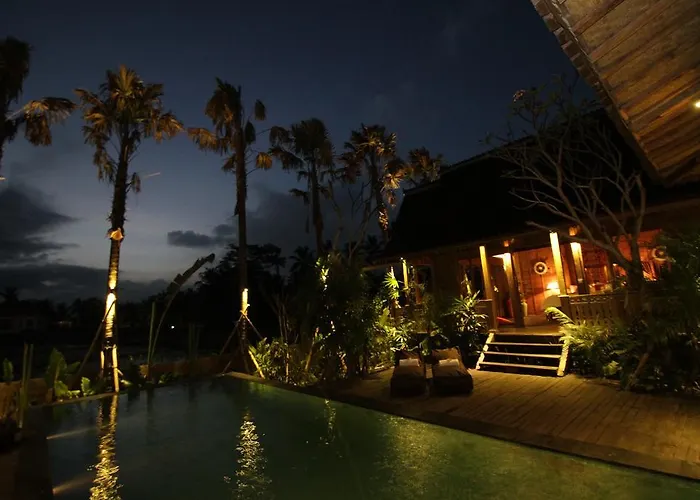 Villa Virgin *